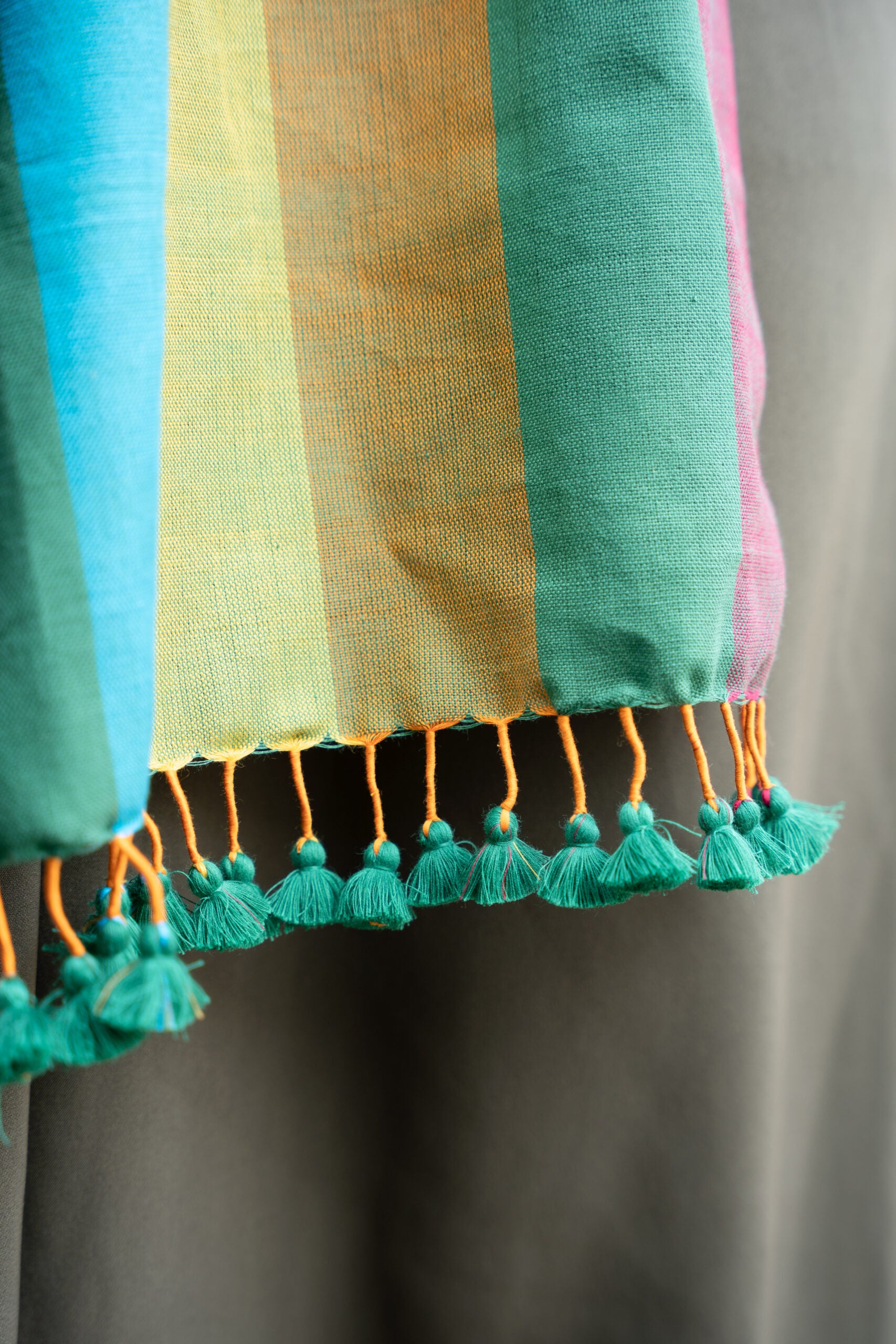 Strings Handwoven Stole